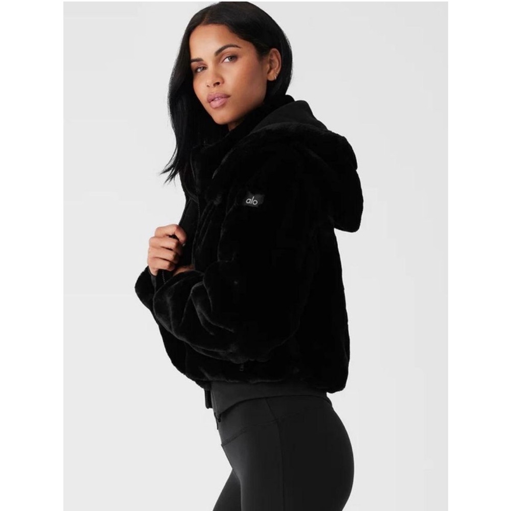 Alo Yoga fur foxy Jacket